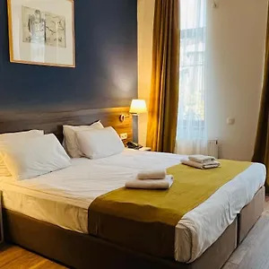 Point 4* Тбилиси
