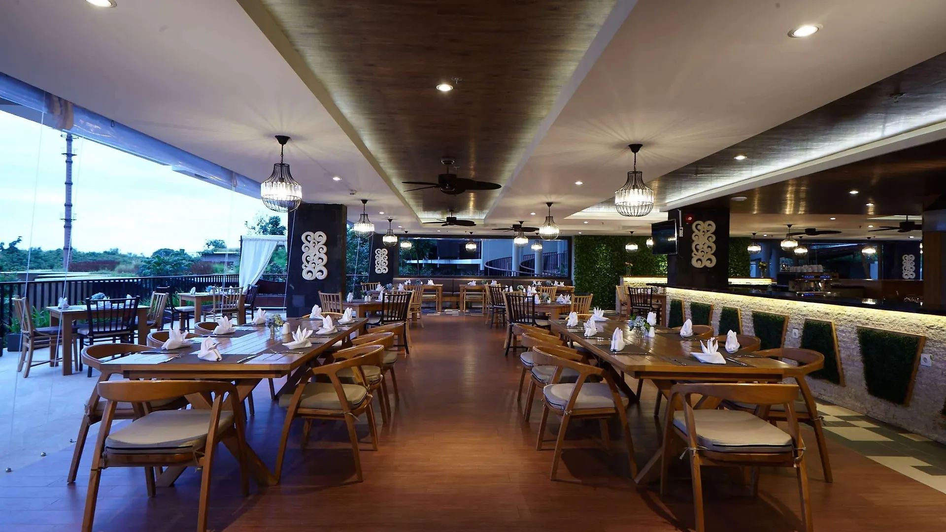 Wyndham Dreamland Resort Bali Uluwatu