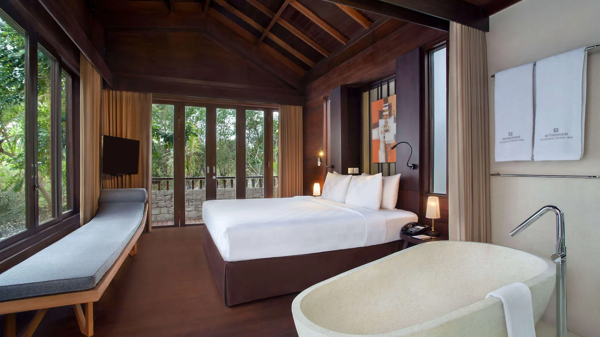 Wyndham Dreamland Resort Bali Uluwatu